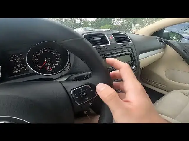 'Video thumbnail for How to Navigate Through the Speedometer Display Volkswagen Golf VI ( 2008 - 2016 )'