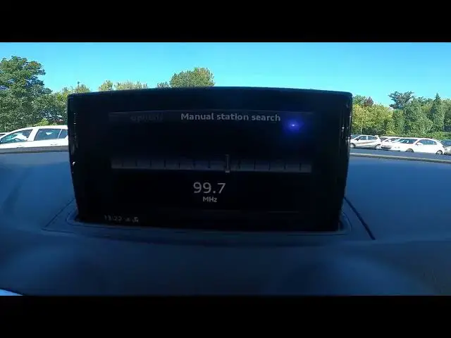 'Video thumbnail for How to Manually Tune Radio Station in AUDI A3 8V ( 2012 – 2020 )'