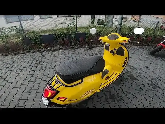 'Video thumbnail for How to Find Sticker With Recommended Tire Pressure in Vespa GTS ( 2005 - now )'
