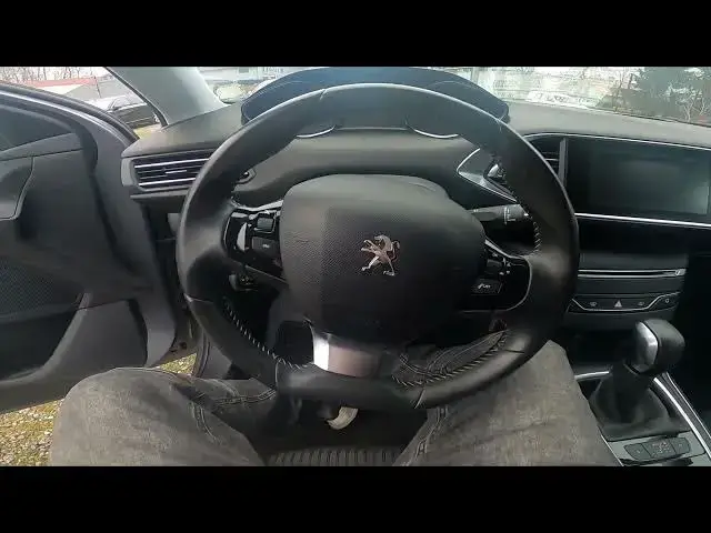 'Video thumbnail for How to Unlock the Hood in PEUGEOT 308 II ( 2013 – 2021 ) - Open Bonnet by Lever'