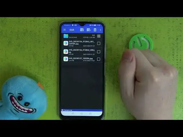 'Video thumbnail for How To Unpack Rar & Zip Archives on Huawei Nova Y61 - RAR app'