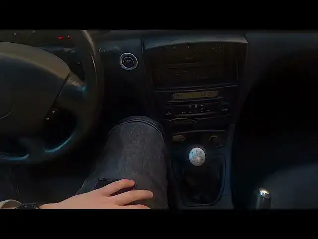 'Video thumbnail for How to Enable or Disable Hazard Lights in Renault Laguna II ( 2001 – 2007 ) - Use Emergency Lights'