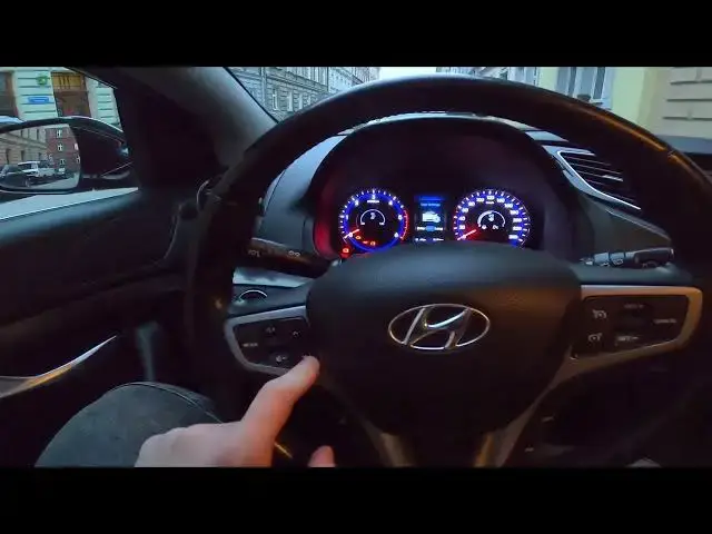 'Video thumbnail for How to Manually Change Radio Station in Hyundai i40 ( 2011 – 2019 ) - Adjust Radio Station'