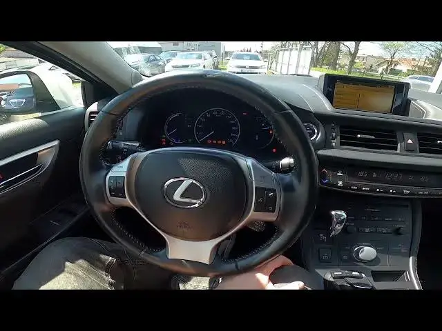 'Video thumbnail for How to Change Radio Frequency in Lexus CT ( 2010 – 2021 ) | Switch Between AM/FM'