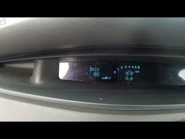 'Video thumbnail for How to Check Actual Range of Your Renault Scenic II (2003–2009) | How Many Kilometers Until Refuel'