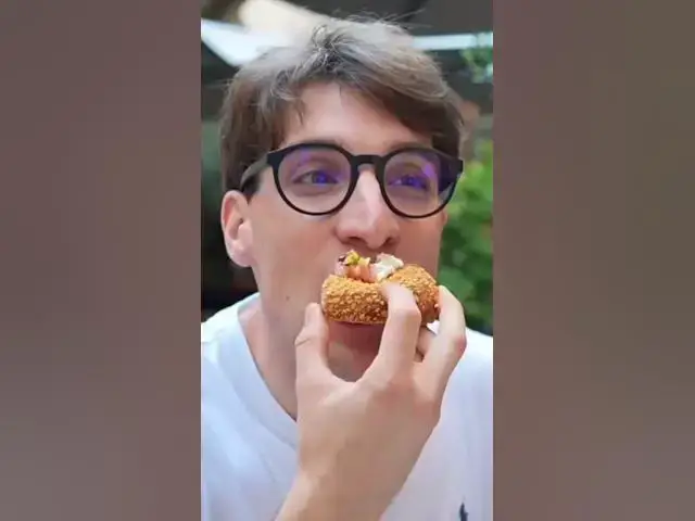 'Video thumbnail for La Pizza Gourmet che non ti aspetti! 🍕 Scoprila nel cuore di Padova'