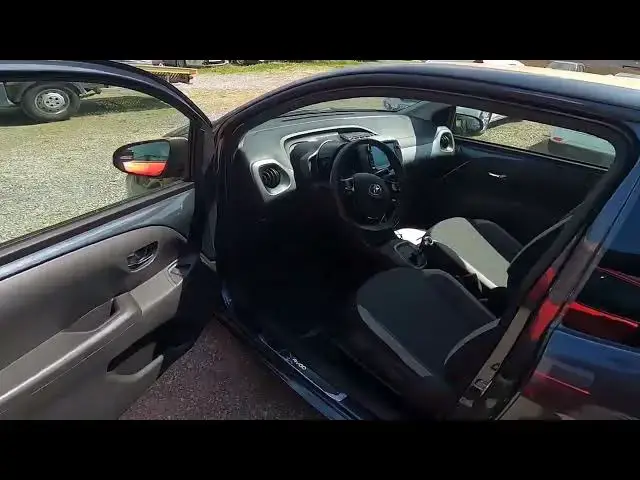 'Video thumbnail for How to Unlock and Lift the Hood Up in Toyota Aygo II ( 2014 – 2021 ) - Open Bonnet by Lever'