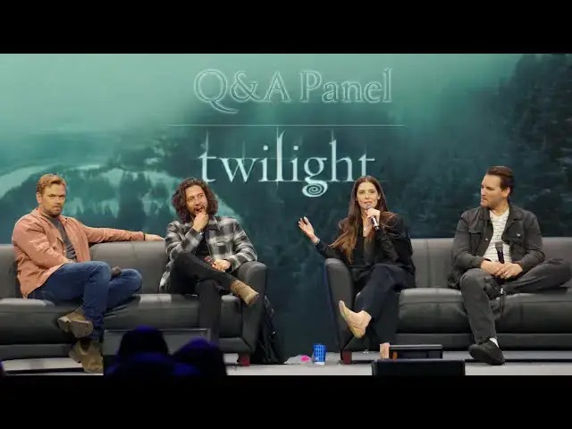 'Video thumbnail for Twilight Cast Panel (Ashley Greene, Jackson Rathbone, Kellan Lutz, Peter Facinelli) | GalaxyCon 2025'