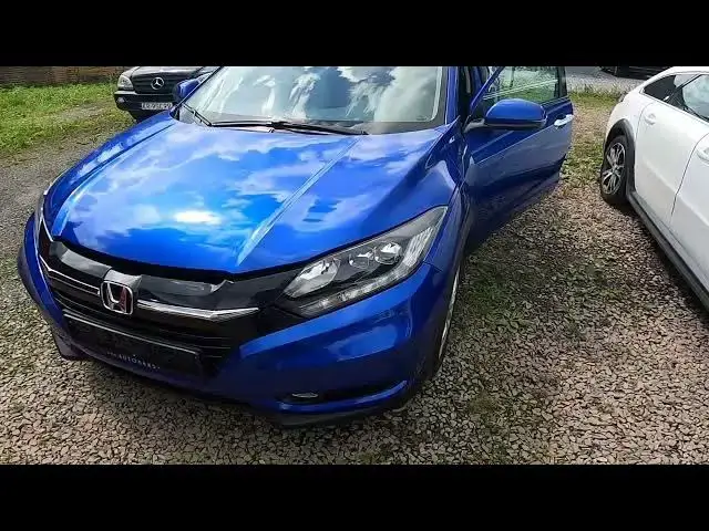 'Video thumbnail for Where is VIN number of my Honda HR-V II ( 2015 – 2021 ) - Find VIN on Front Windshield'