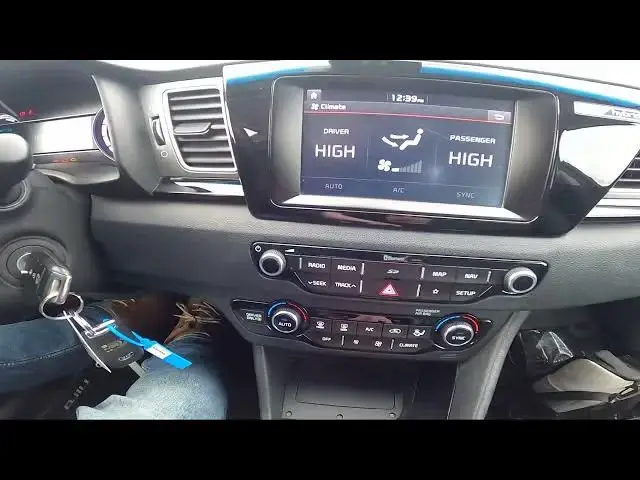 'Video thumbnail for Where is USB Port in Kia Niro I ( 2016 – 2022 ) | How to Find USB Port?'