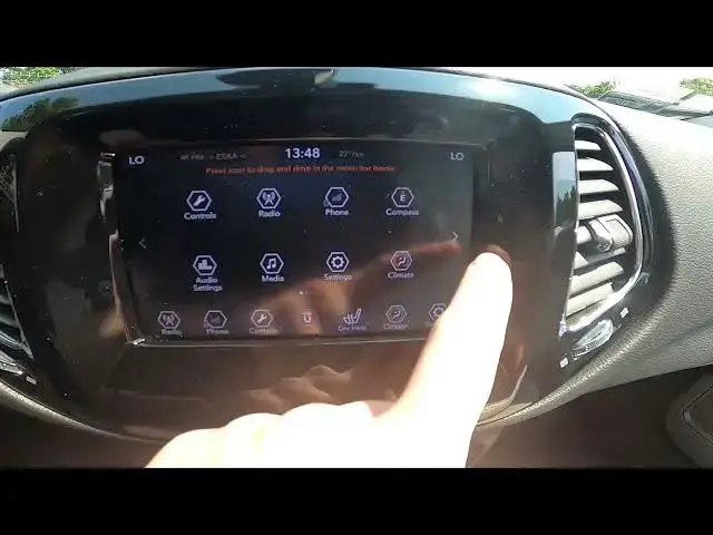 'Video thumbnail for How to Enable or Disable Seat Heating in Jeep Compass II ( 2017 - now ) | Use Seat Heating'