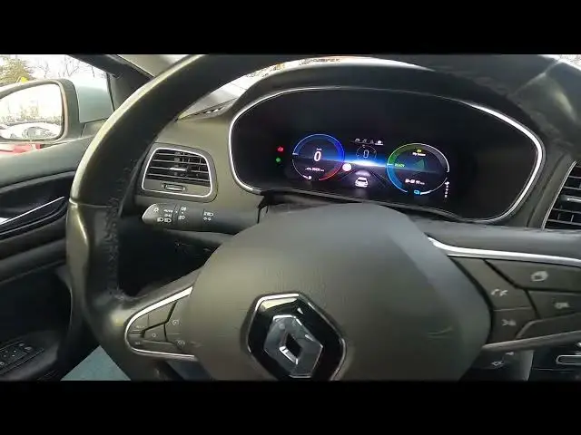 'Video thumbnail for How to Use Auto Park Assistant in Renault Megane IV ( 2016 - now )'