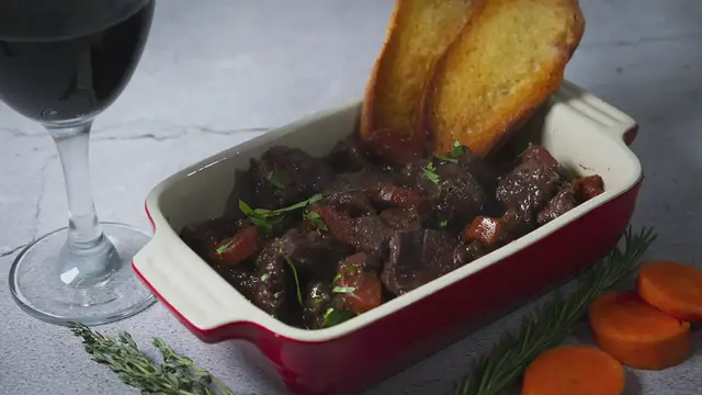 'Video thumbnail for Como hacer un Estofado de Ternera con Verduras'