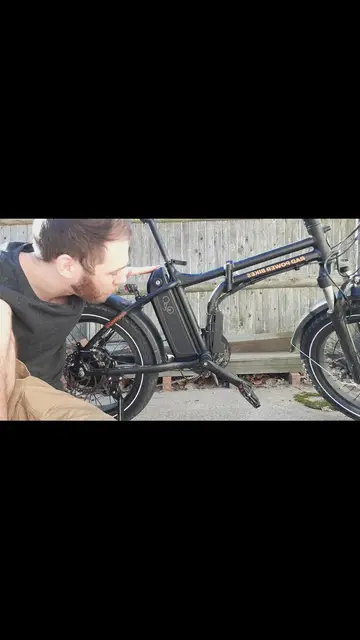 'Video thumbnail for How to remove rad power bike battery'