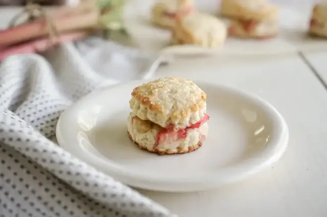 'Video thumbnail for Rhubarb Scone '