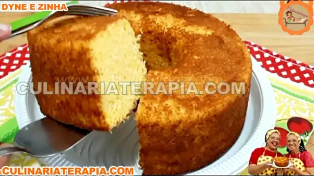 'Video thumbnail for A Receita Certa de Bolo de Polenta de Milho com Coco e Queijo Ensinada Passo a Passo'