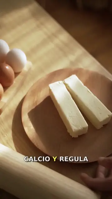'Video thumbnail for Vitamina D: Clave para Huesos Fuertes y Prevención de Fracturas'