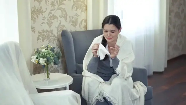 'Video thumbnail for Cum și-a întâlnit Elena Lasconi soțul actual după divorțul de la 22 de ani. Ce rugăciune a făcut atunci către Dumnezeu. Căsătoria a fost in costume naționale la mănăstire'