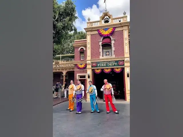 'Video thumbnail for The Dapper Dans can really sing! What is your favorite song the Dapper Dans perform?'