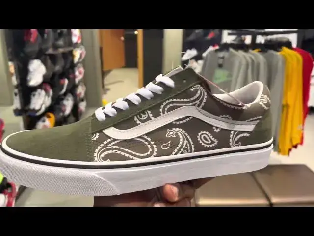'Video thumbnail for Quick Look At The Vans Old Skool Green Paisley + Where To Buy'