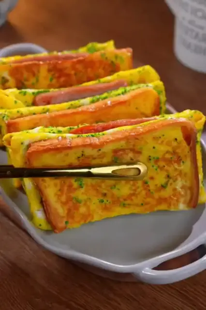 'Video thumbnail for Instant Bread Snakes'
