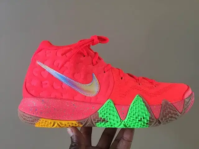 'Video thumbnail for Quick Look At The Nike Kyrie 4 Lucky Charms | Buy It Now'