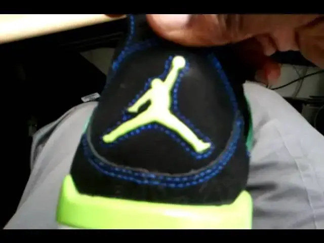 'Video thumbnail for Air jordan 4 doernbecher charity raffle update on sat november 26th,2011'