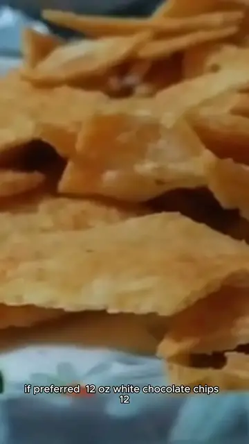 'Video thumbnail for peppermint bark recipe'