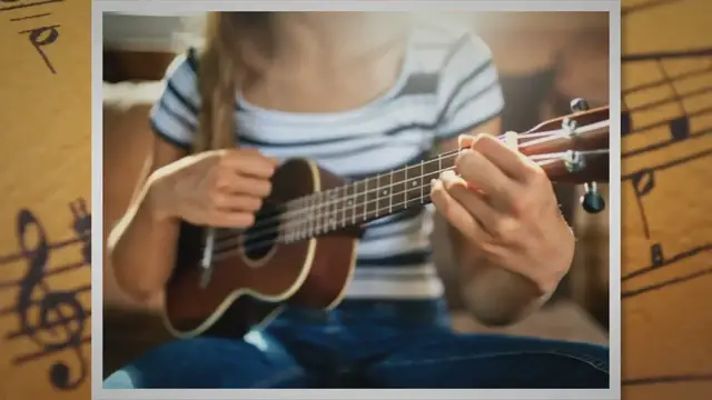 'Video thumbnail for How To Sing While Playing Ukulele?'