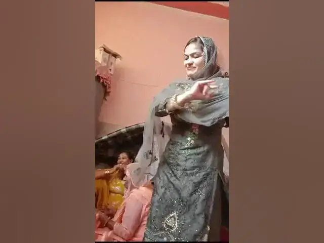 'Video thumbnail for डांस ने तो जमा आग ला दी ,धूमा ठा दिया #dance'