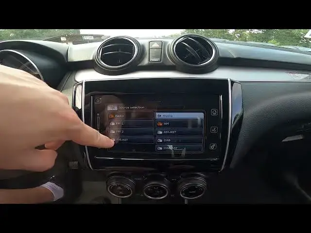 'Video thumbnail for How to Change Radio Frequency in Suzuki Swift VI (2017 – now) | Switch Between AM/FM'