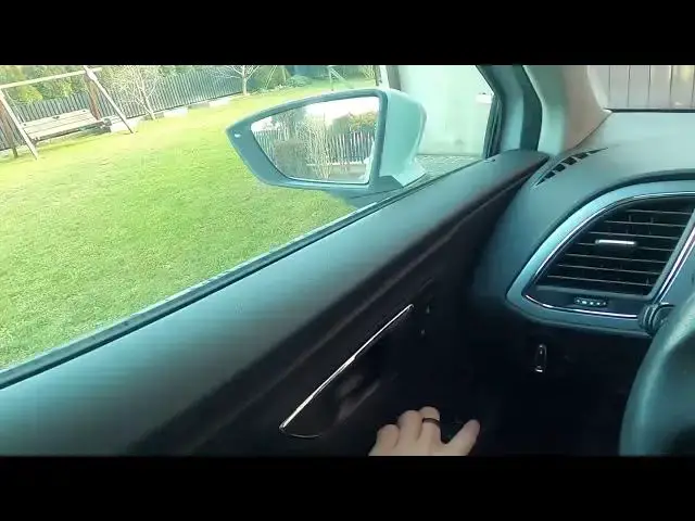 'Video thumbnail for How to Adjust Side Mirrors in Seat Leon III ( 2012 - 2020 ) - Change Side Mirrors Position'