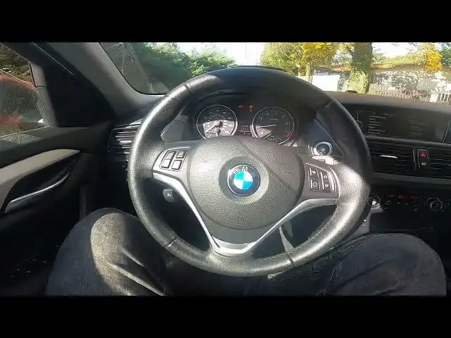 'Video thumbnail for How to Enable or Disable Convenience Turn Signals in BMW X1 F48 ( 2015 – now )'