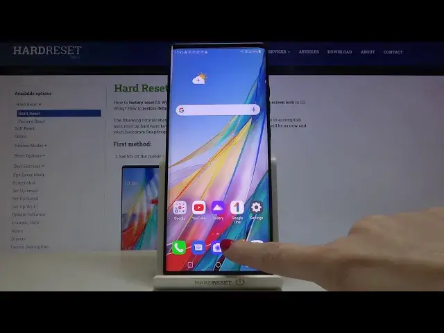 'Video thumbnail for How to Update Apps on LG Wing – Download New App Versions'