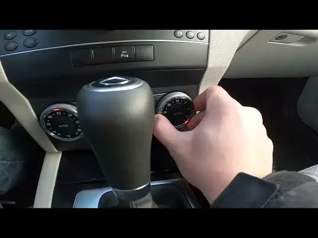 'Video thumbnail for How to Change Airflow Temperature in Mercedes GLK Off-roader ( 2008 – 2011 )'