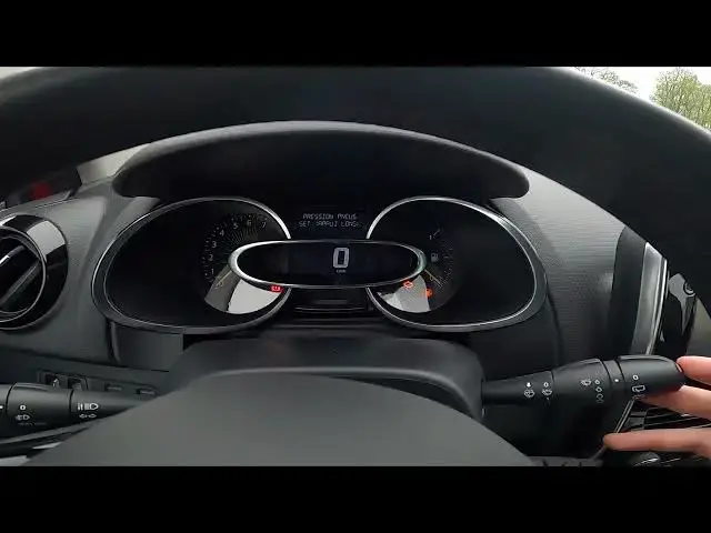 'Video thumbnail for How to Reset Service Reminder in Renault Clio IV ( 2012 – 2019 ) | Manage Service Info'