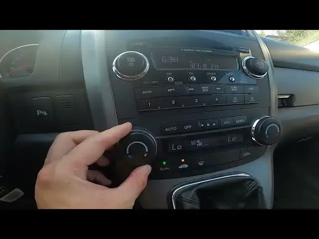 'Video thumbnail for How to Change Airflow Temperature in Honda CR-V III ( 2006 – 2012 )'
