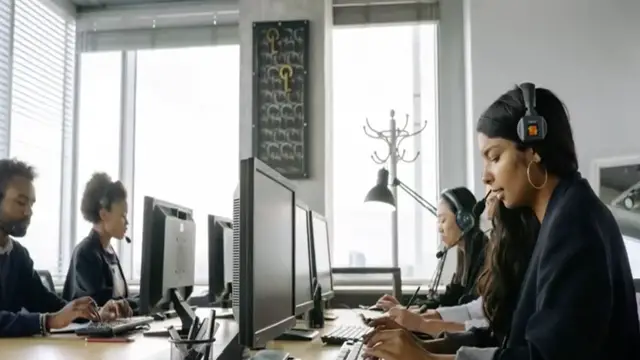 'Video thumbnail for Help Scout: Boost Customer Support for Startups and SMBs'