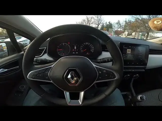 'Video thumbnail for How to Check Current Fuel Consumption in Renault Clio V ( 2019 - now )'