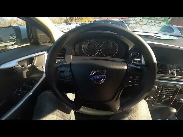 'Video thumbnail for How to Manually Tune Radio Station in Volvo XC60 I ( 2008 – 2017 ) | Adjust Radio Station'