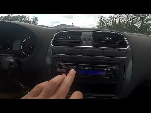 'Video thumbnail for How to Turn On or Off Radio Beep Sounds in Volkswagen Polo V ( 2009 – 2017 ) - Radio Beep Sound'