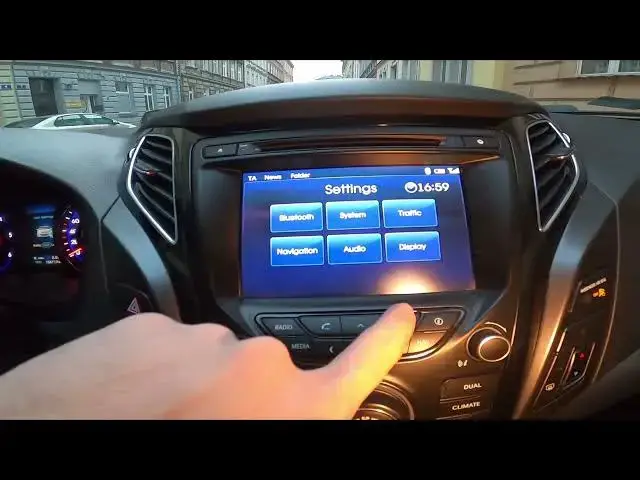 'Video thumbnail for How to Find and Manage Traffic Settings in Hyundai i40 ( 2011 – 2019 ) - Use Traffic Settings'
