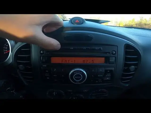 'Video thumbnail for How to Change Radio Frequency in Nissan Juke I ( 2010 - 2019 ) | Switch Between AM/FM'