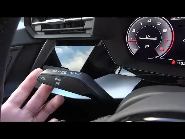 'Video thumbnail for How to Enable or Disable High Beam in Audi A3 8Y (2020 - ...) - Turn High Beam On or Off'