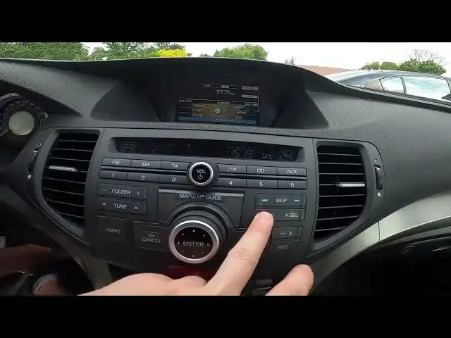 'Video thumbnail for How to Scan for Radio Stations in Honda Accord VIII ( 2007 – 2016 ) - Find new Radio Stations'