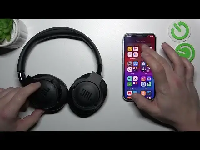 'Video thumbnail for How to Check Serial Number on JBL Tune 770?'