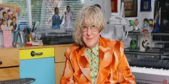 'Video thumbnail for Video: THE WORLD ACCORDING TO ALLEE WILLIS Exclusive Film Clip'