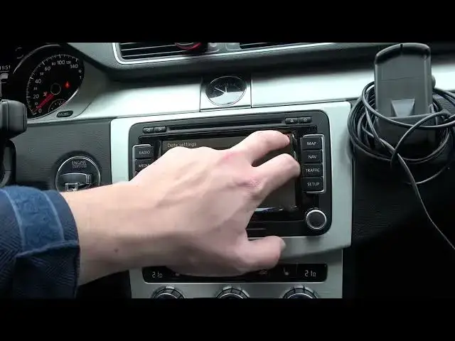 'Video thumbnail for How to Manually Change Date and Time in Volkswagen Passat B7 (2010 - 2015) - Manage Time Settings'