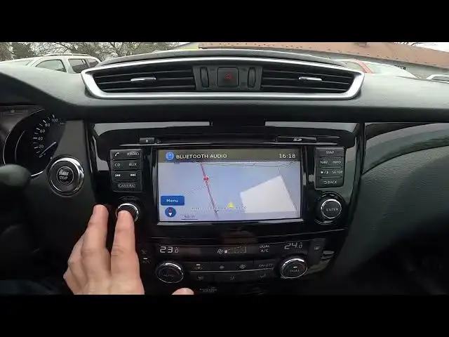 'Video thumbnail for How to Turn Radio On or Off, and Change Radio Volume in Nissan Qashqai II ( 2014 – 2021 )'