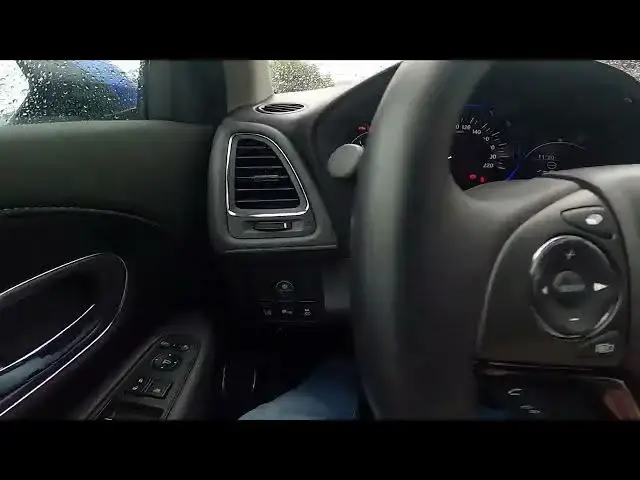 'Video thumbnail for How to Enable or Disable Lane Assistant in Honda HR-V II ( 2015 – 2021 ) - Use Lane Assistant'